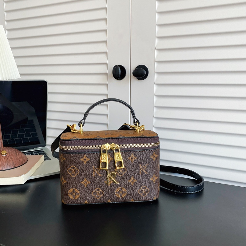 กระเป๋าโท้ทคุณภาพสูงสำหรับผู้ห - Chain Crossbody Quilted บทวิจารณ์และราคา