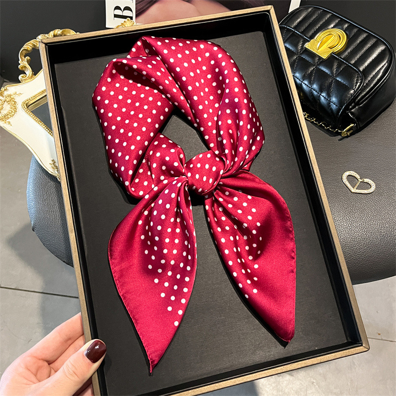 ผ้าพันคอพิมพ์ลายดอกไม้สำหรับผู - Luxury Bags Online บทวิจารณ์และราคา