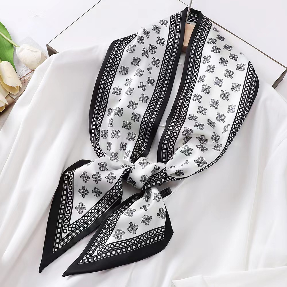 ผ้าพันคอไหมพิมพ์ลายม้าลายสุดหร - Luxury Bags Trending บทวิจารณ์และราคา