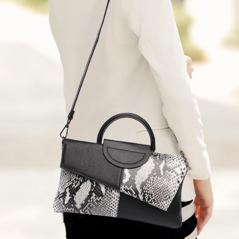 กระเป๋าคลัทช์สไตล์ยุโรปและอเมร - Luxury Bags News บทวิจารณ์และราคา