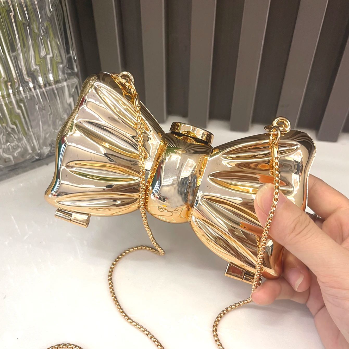 Golden กระเป๋ากระเป๋าและกระเป๋ - Luxury Bags Trending บทวิจารณ์และราคา