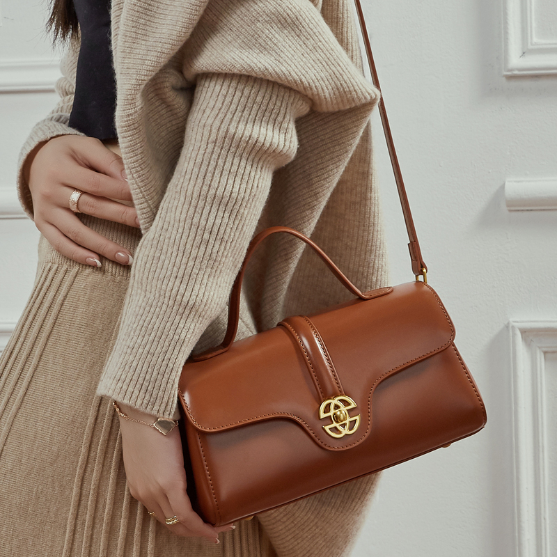 กระเป๋าถือผู้หญิงแบรนด์หรู ดีไ - Luxury Bags News บทวิจารณ์และราคา